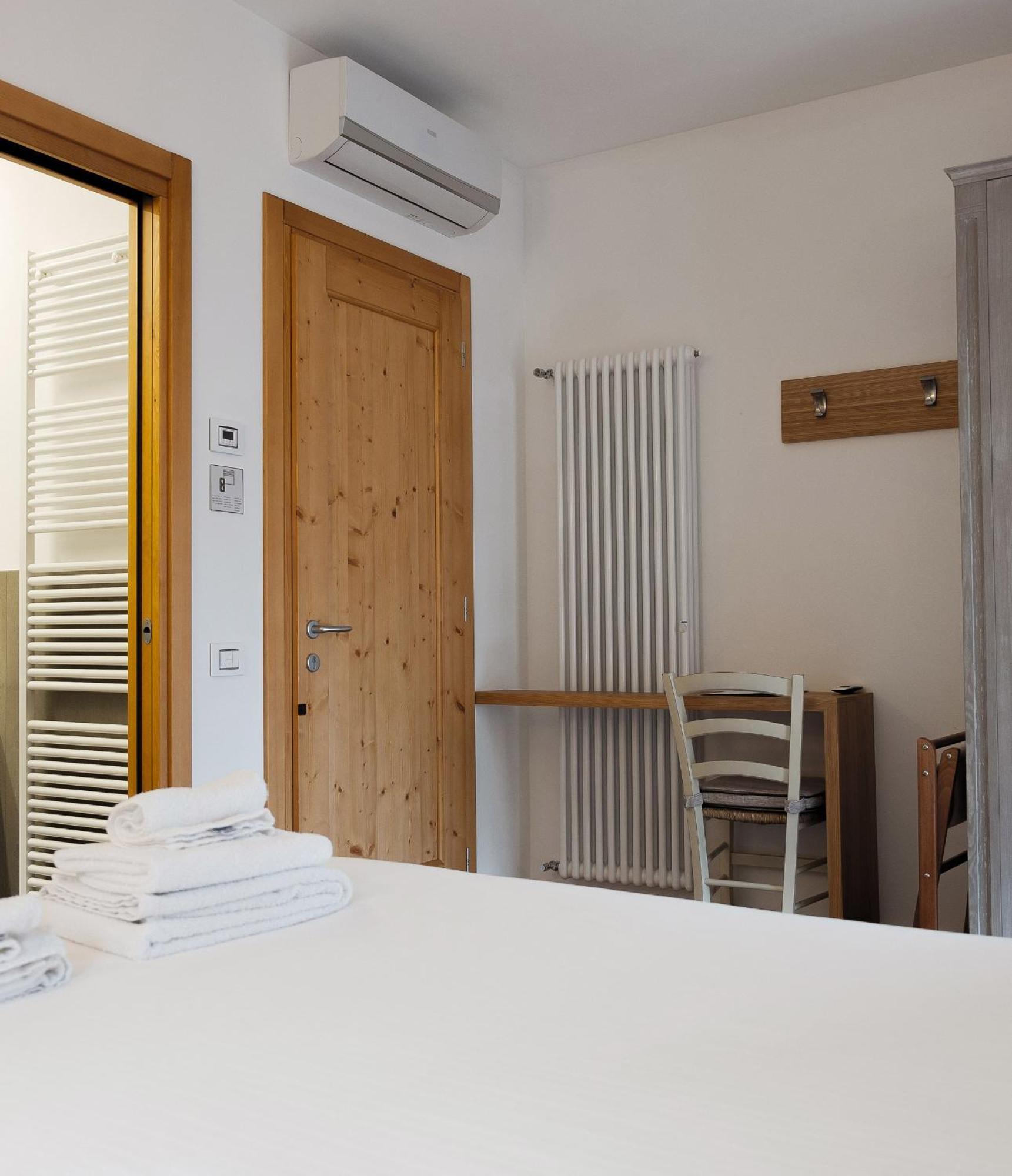 Casa Bortolin Bed & Breakfast วัลดอบเบียเดเน ภายนอก รูปภาพ